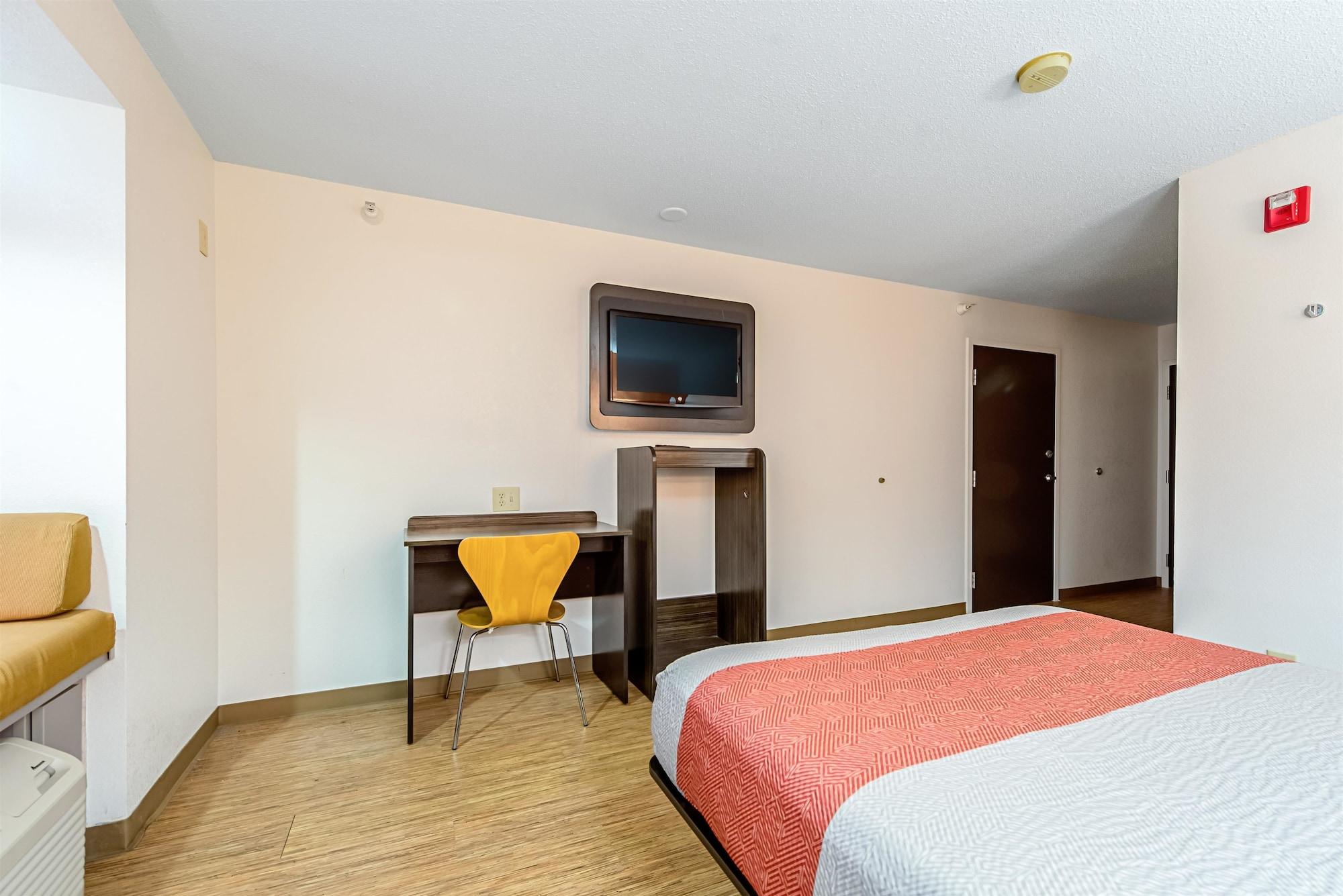 Motel 6 Indianapolis Carmel Extérieur photo