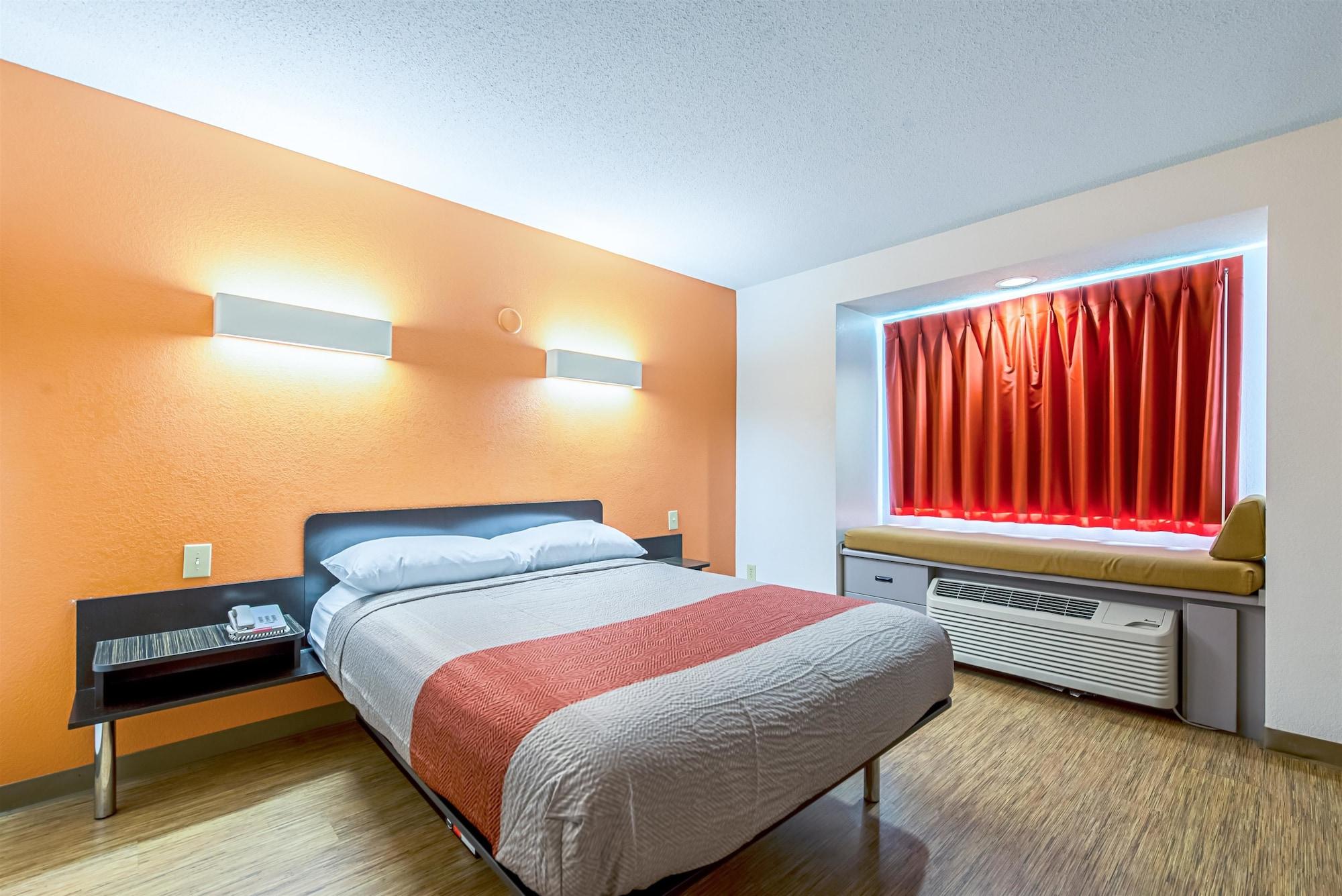 Motel 6 Indianapolis Carmel Extérieur photo