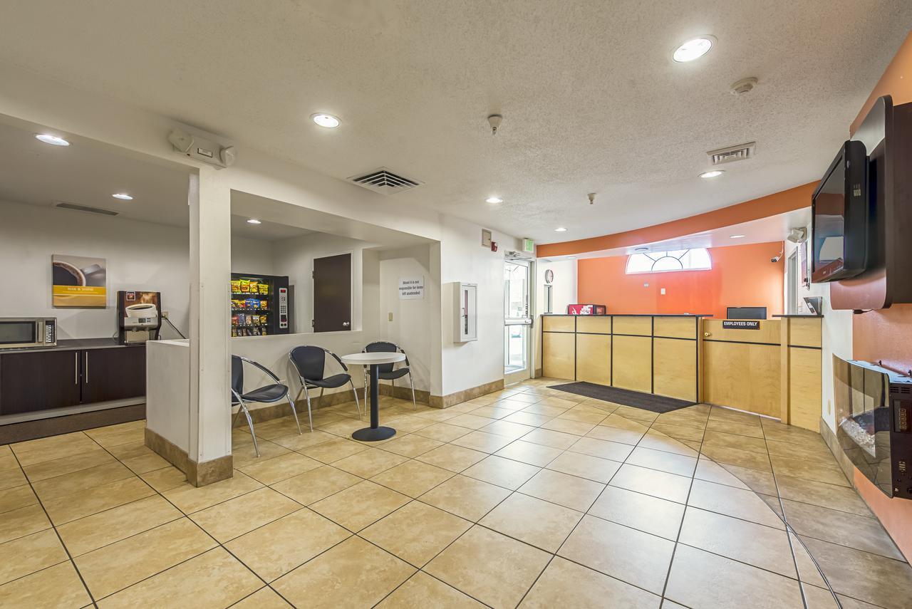 Motel 6 Indianapolis Carmel Extérieur photo