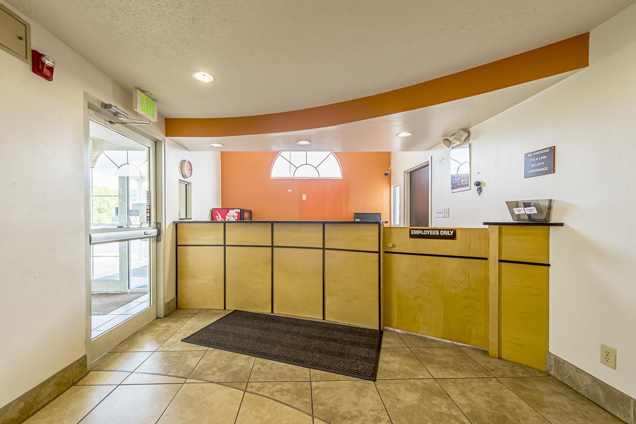 Motel 6 Indianapolis Carmel Extérieur photo