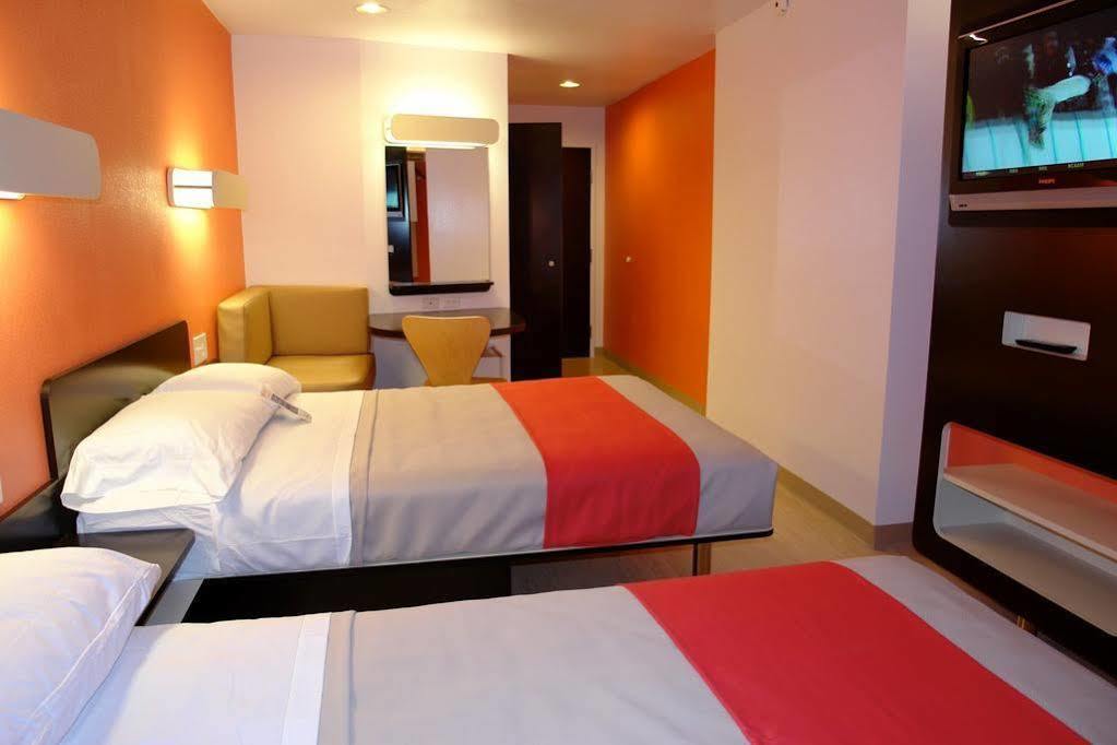 Motel 6 Indianapolis Carmel Extérieur photo